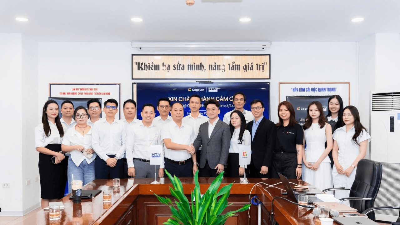 Hà Thành Auto và Cogover tại lễ khởi động dự án CRM